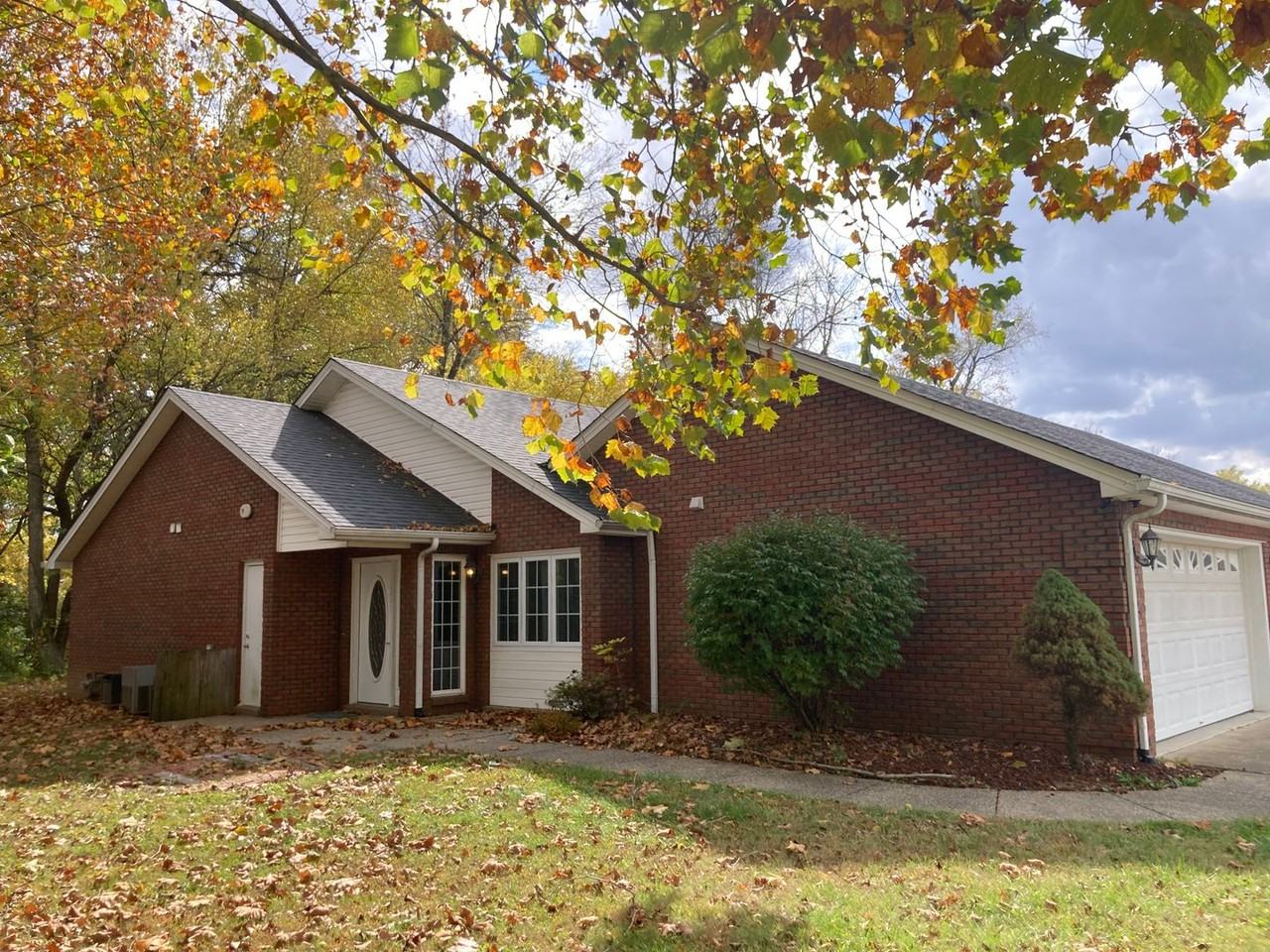 106 Walnut Trace Cir Unit B - Photo 2 of 48