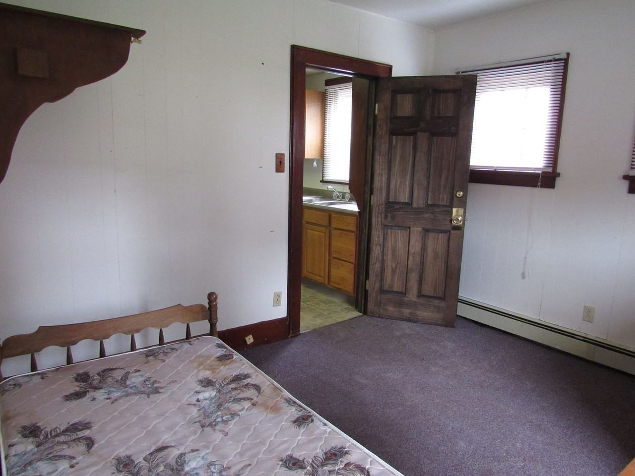 820 Grant St - Photo 5 of 14