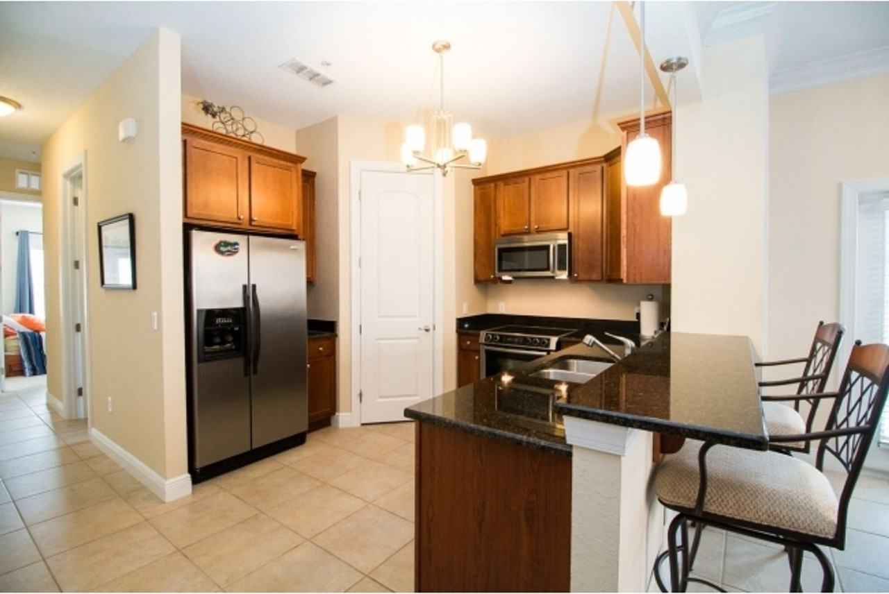 230 Sw 2nd Ave - Photo 5 of 5