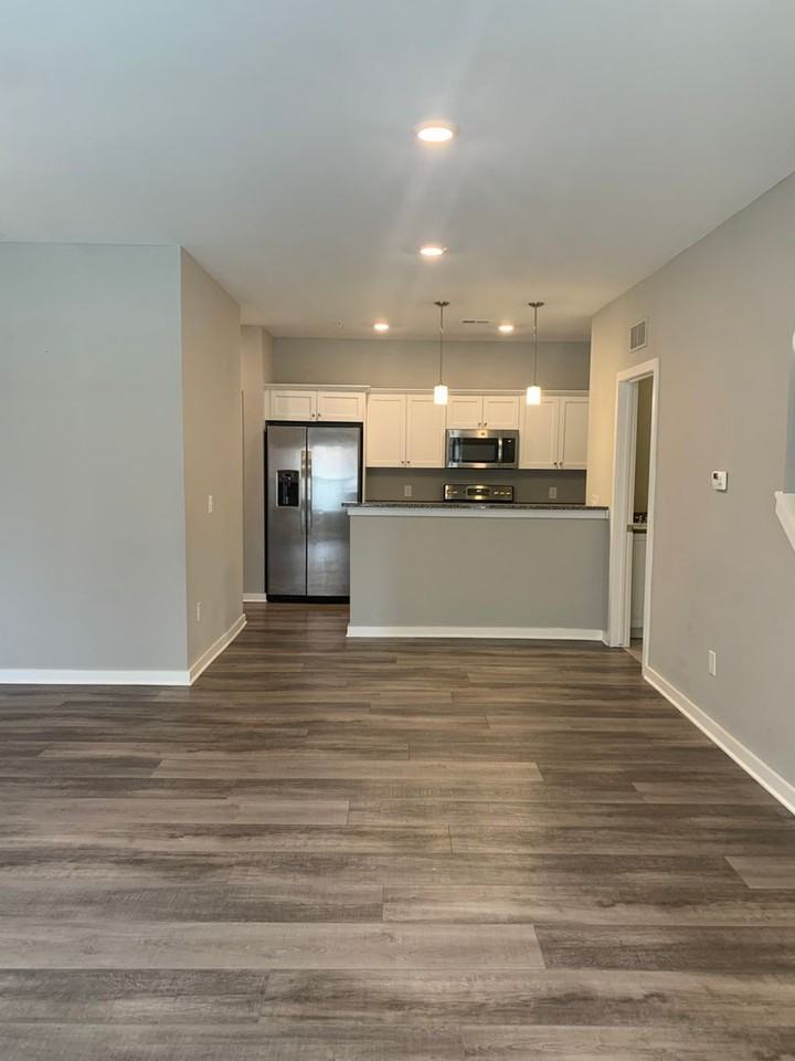 Shelby Pointe Village - Photo 2 of 48