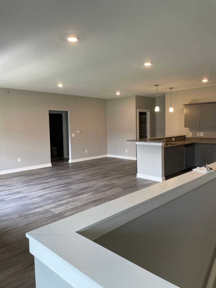 Shelby Pointe Village - Photo 4 of 50