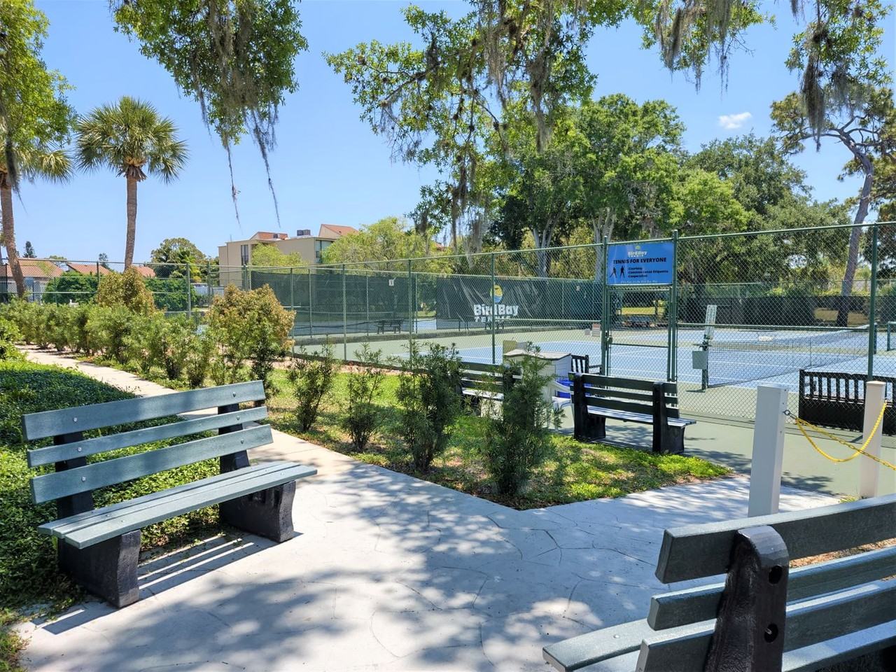 650 Bird Bay Dr E #105 - Photo 4 of 44