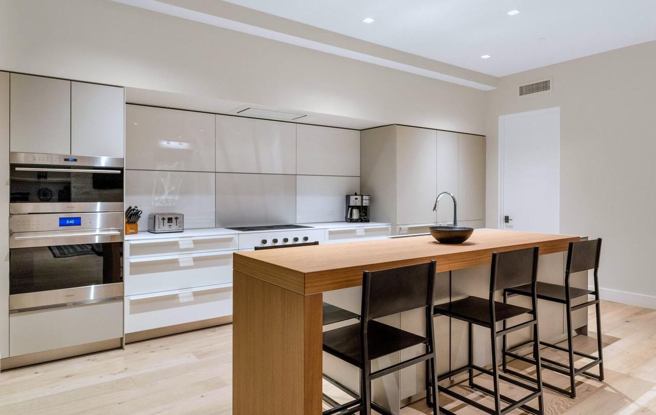 6331 E Phoenician Blvd #1 - Photo 7 of 34