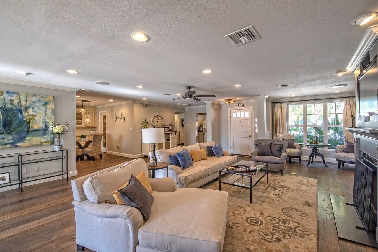 3841 East Elm Street - Photo 2 of 24