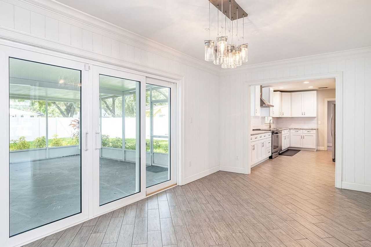 4200 W Beachway Dr - Photo 6 of 28