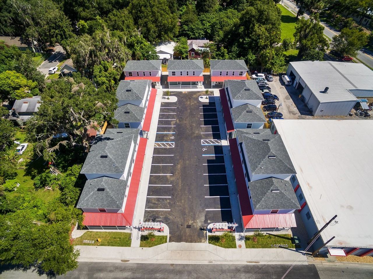 622 Nw 3rd Ave - Photo 5 of 44