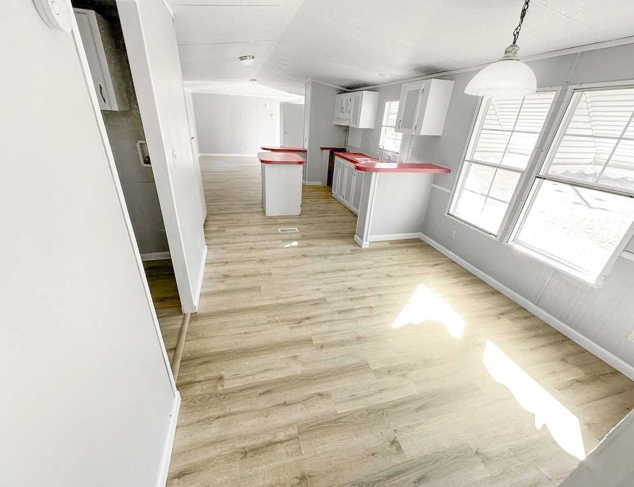 4620 Chanson Ln - Photo 6 of 8