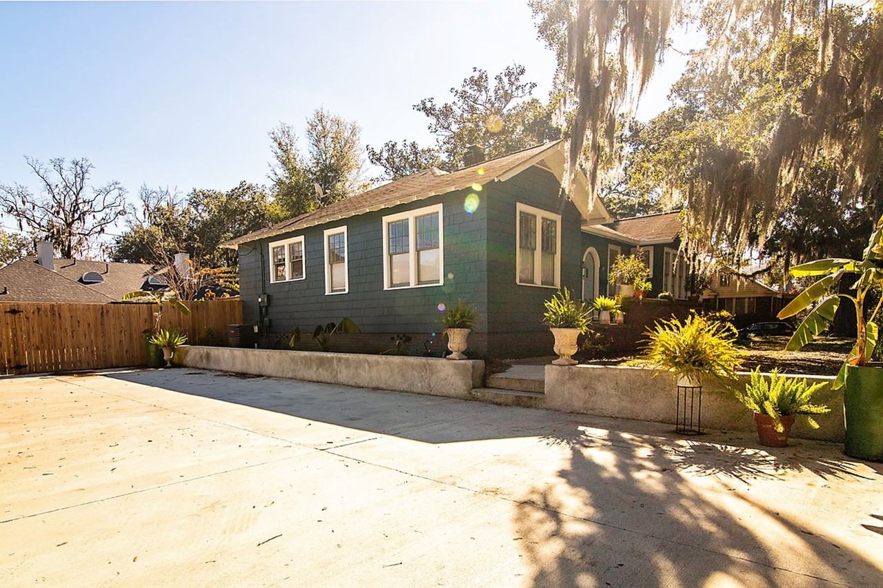 2910 Bull St - Photo 6 of 50