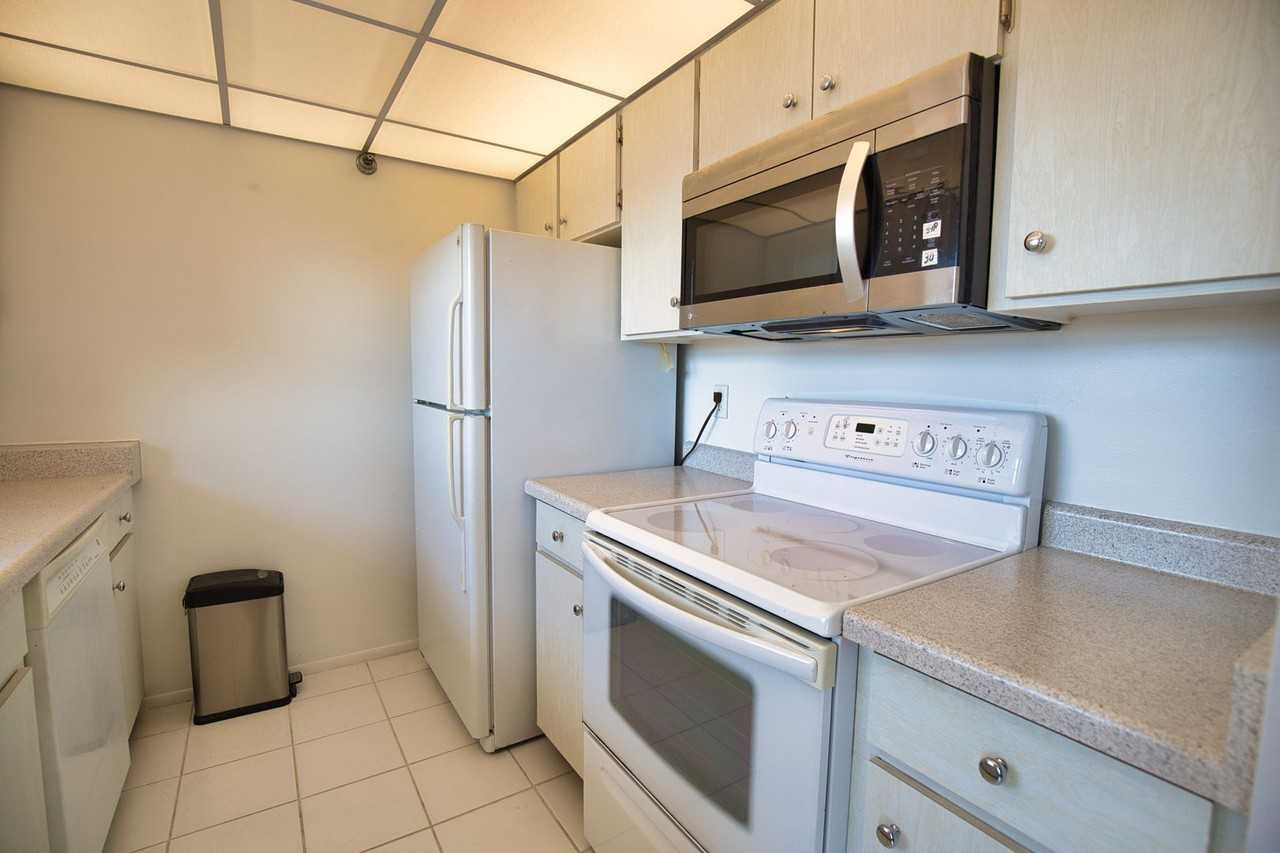 232 Saint Augustine Ave #502 - Photo 6 of 28