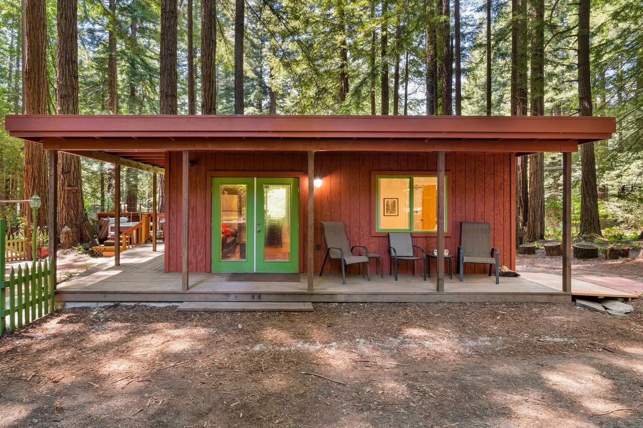 16660 Jennifer Dr - Photo 2 of 18