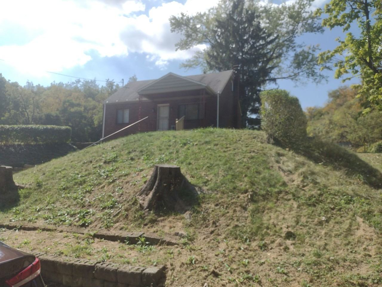 4023 Evergreen Rd - Photo 3 of 45