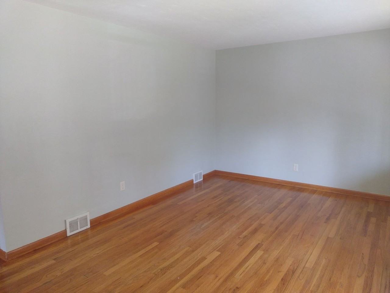 4023 Evergreen Rd - Photo 6 of 45