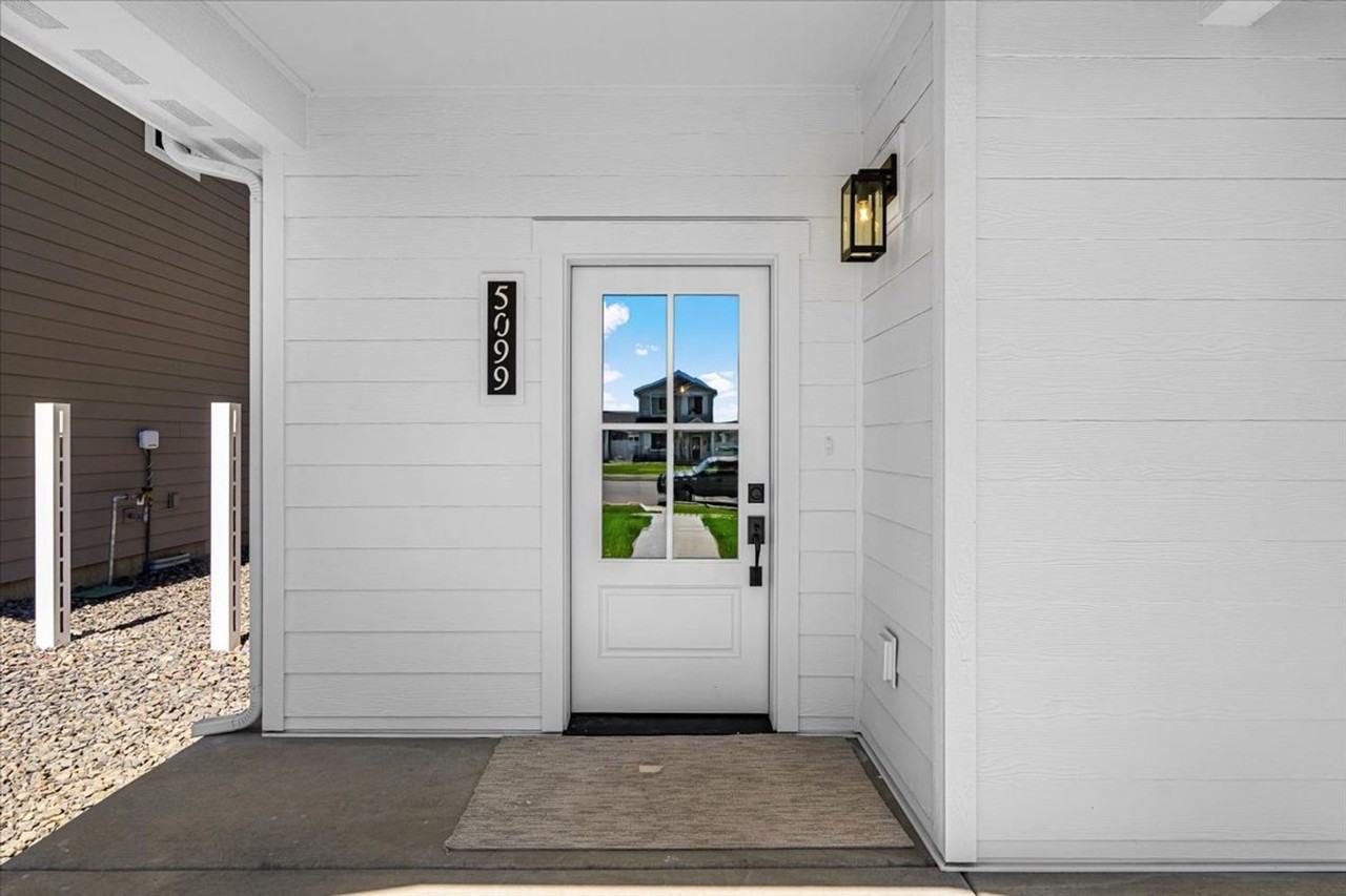 5347 E Hope Ave - Photo 5 of 30