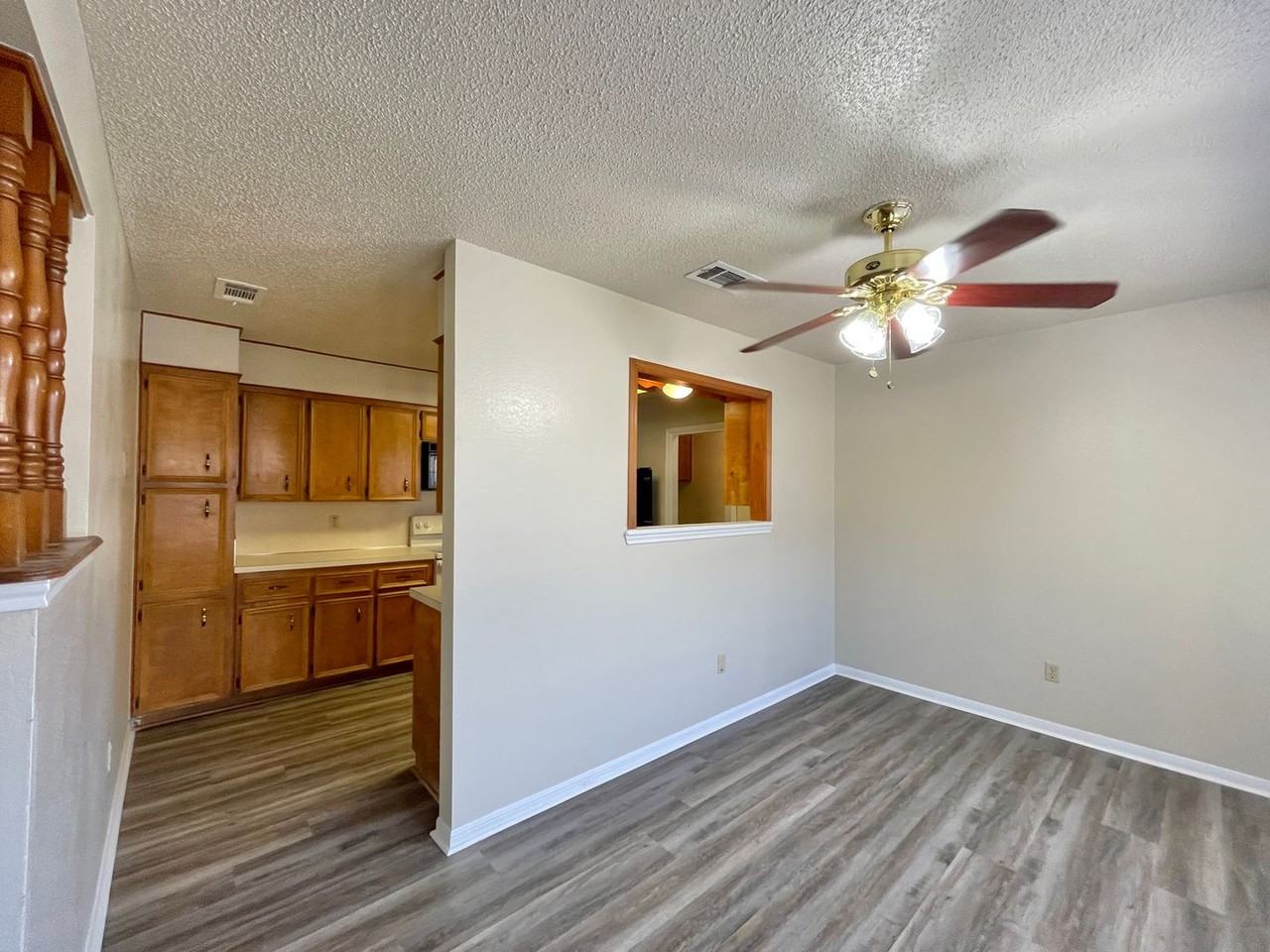 109 Southbrook Dr - Photo 5 of 21