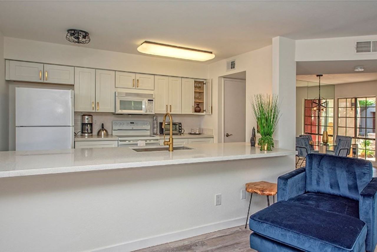 5209 N 24th St #103 - Photo 3 of 16