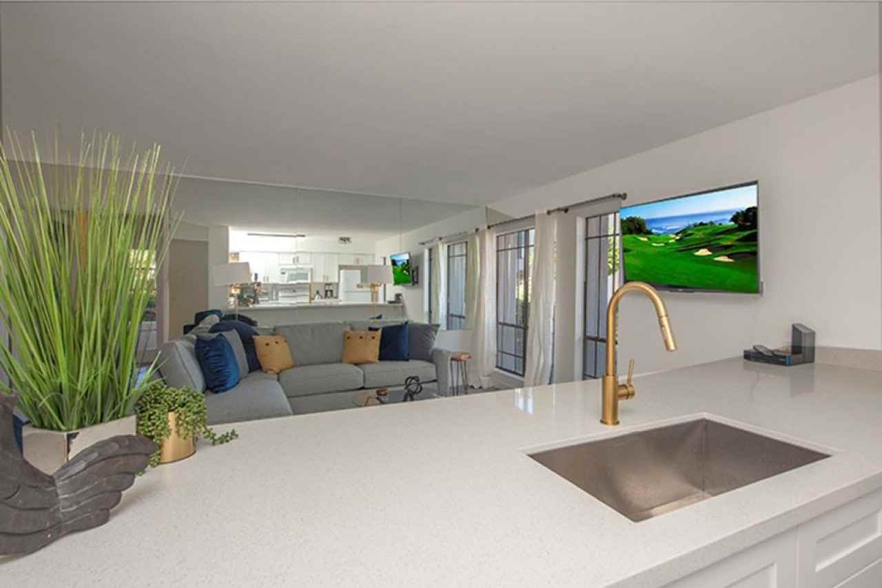 5209 N 24th St #103 - Photo 4 of 16