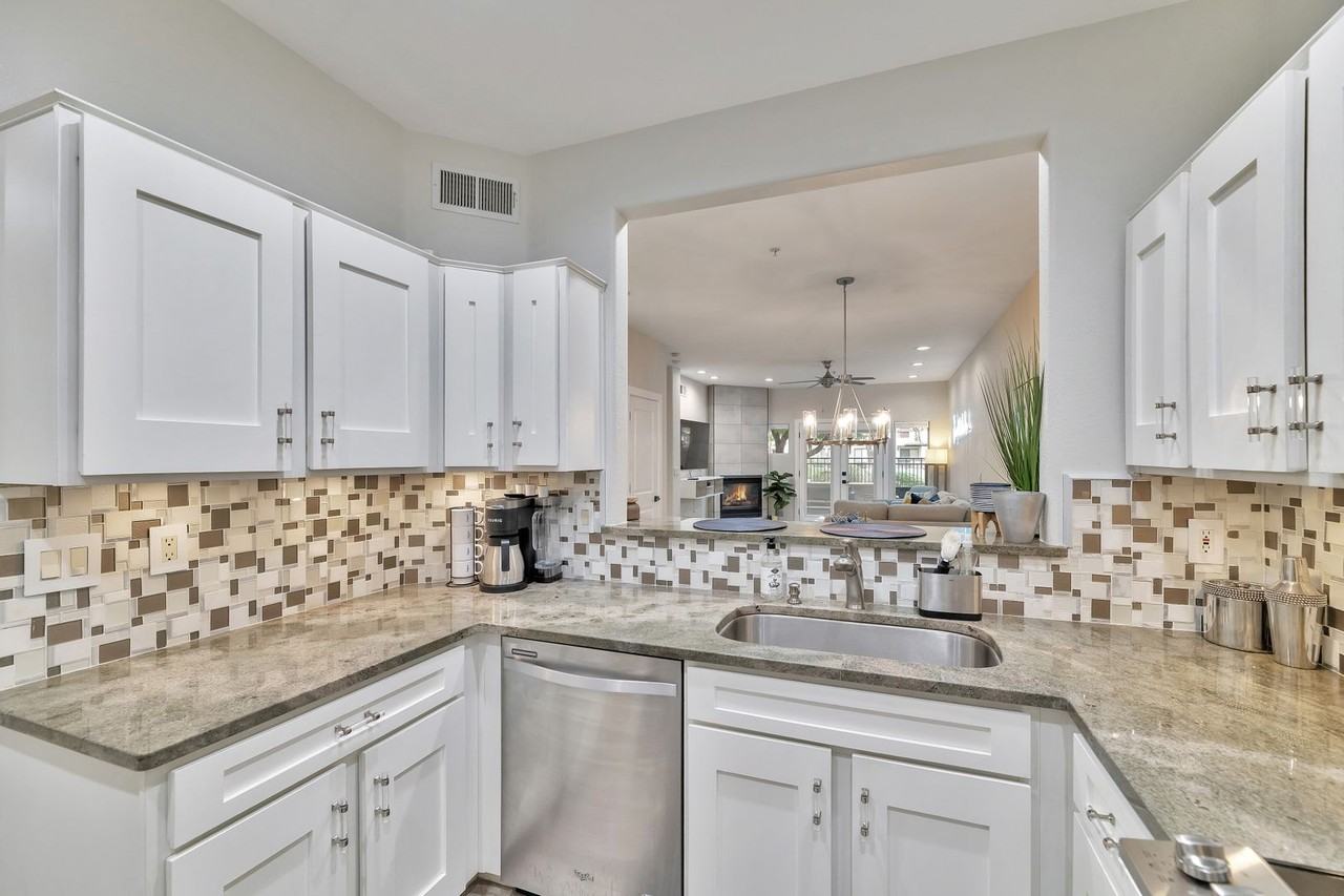 7021 E Earll Dr #103 - Photo 7 of 20