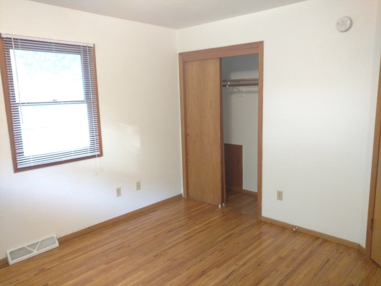 2110 Melrose Ct - Photo 5 of 14