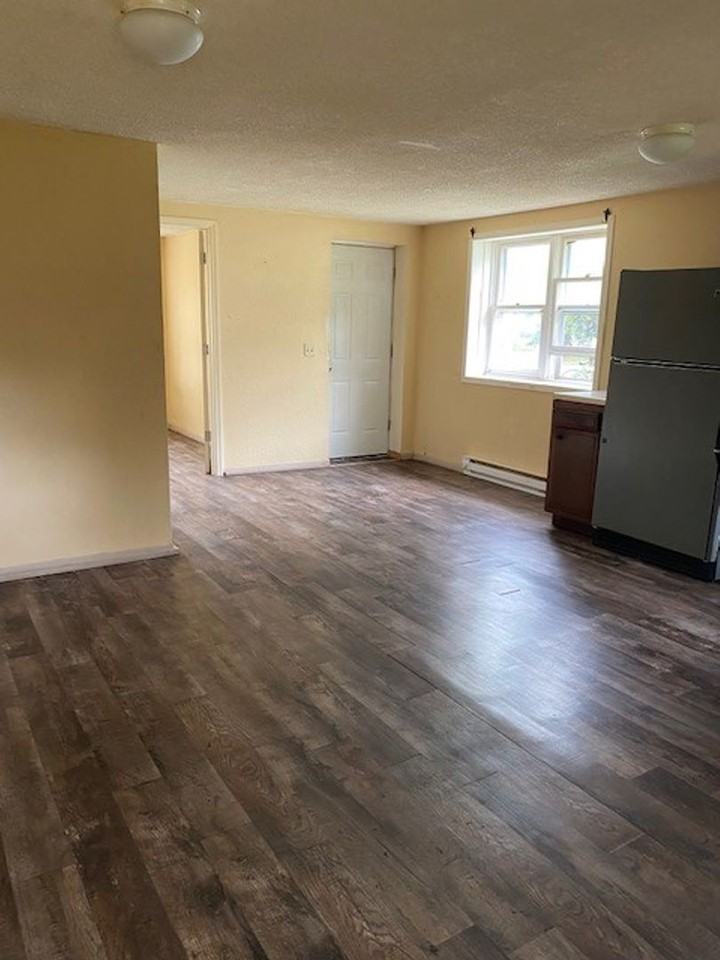 405 2nd St Sw - Photo 3 of 11