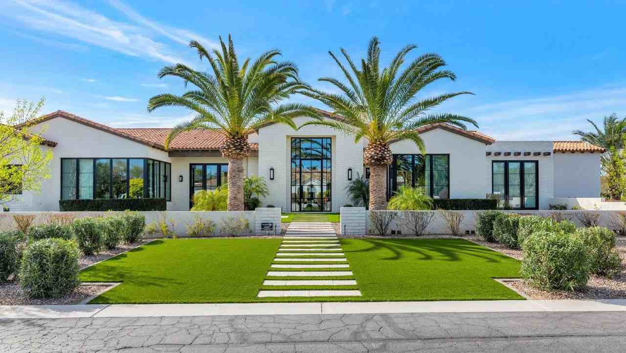 5353 E Sanna St - Photo 4 of 40