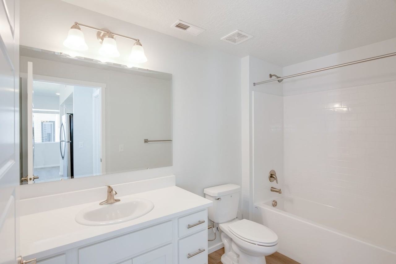 5017 Farnum Ln #101 - Photo 3 of 18