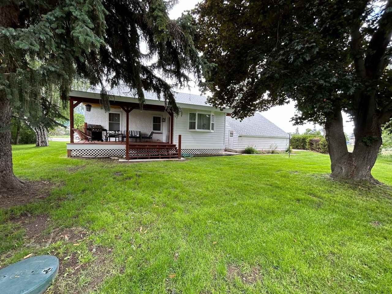 1046 S 1st St - Photo 7 of 26