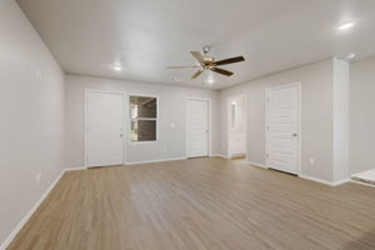 Newly Built Townhome - Photo 3 of 50