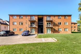 909 Montgomery Street #B - Photo 1 of 1