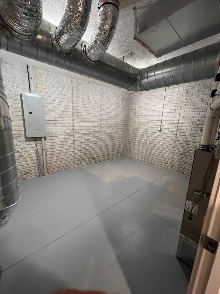 628 N 46th St - Photo 3 of 16