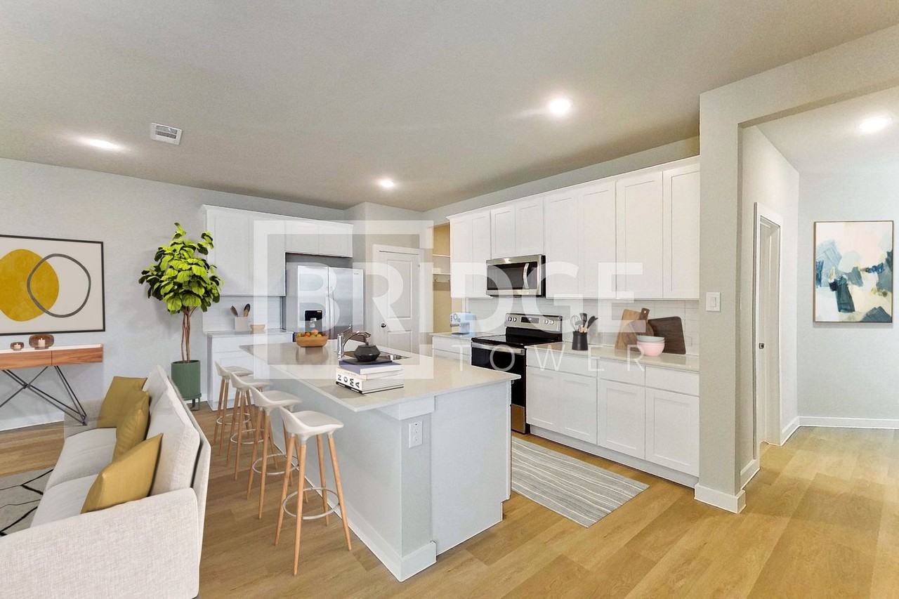 4138 Tobin Dr - Photo 3 of 23