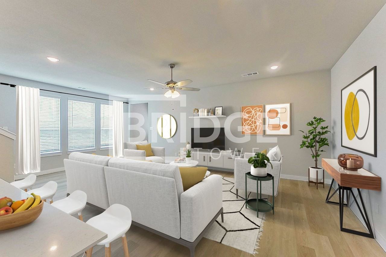 4138 Tobin Dr - Photo 5 of 23