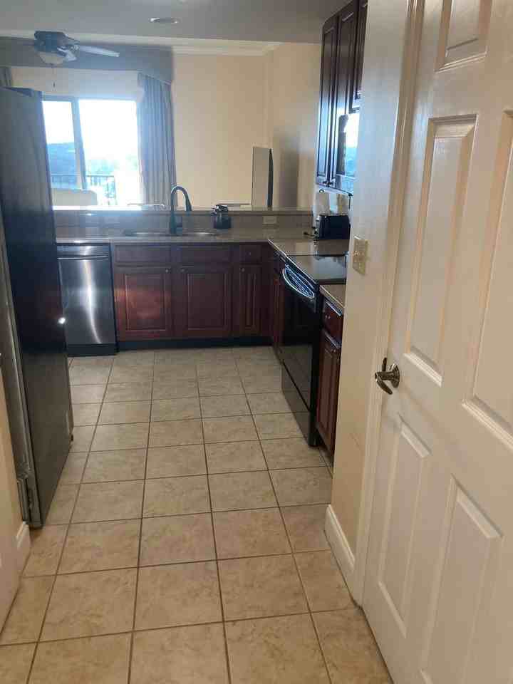 215 W College Ave - Photo 2 of 12