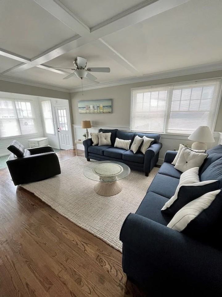 798 Sunrise Dr #1 - Photo 4 of 25
