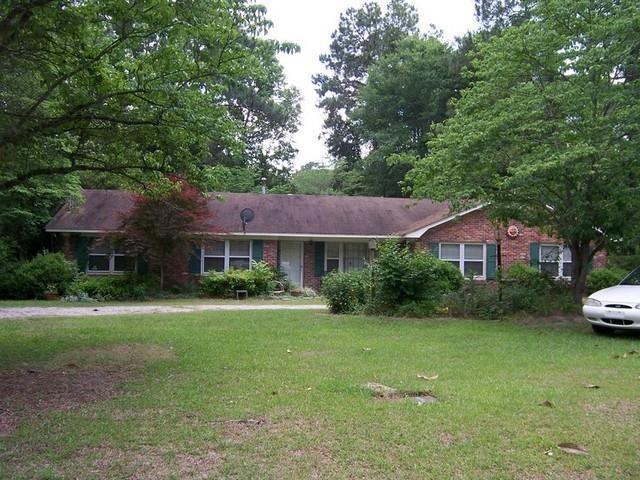 108 North Edgewood - Photo 2 of 7