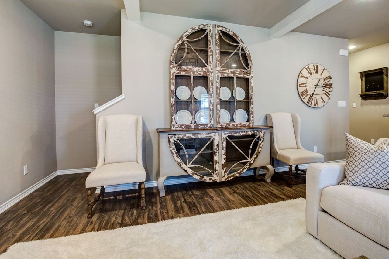 416 Kate Ln - Photo 6 of 19