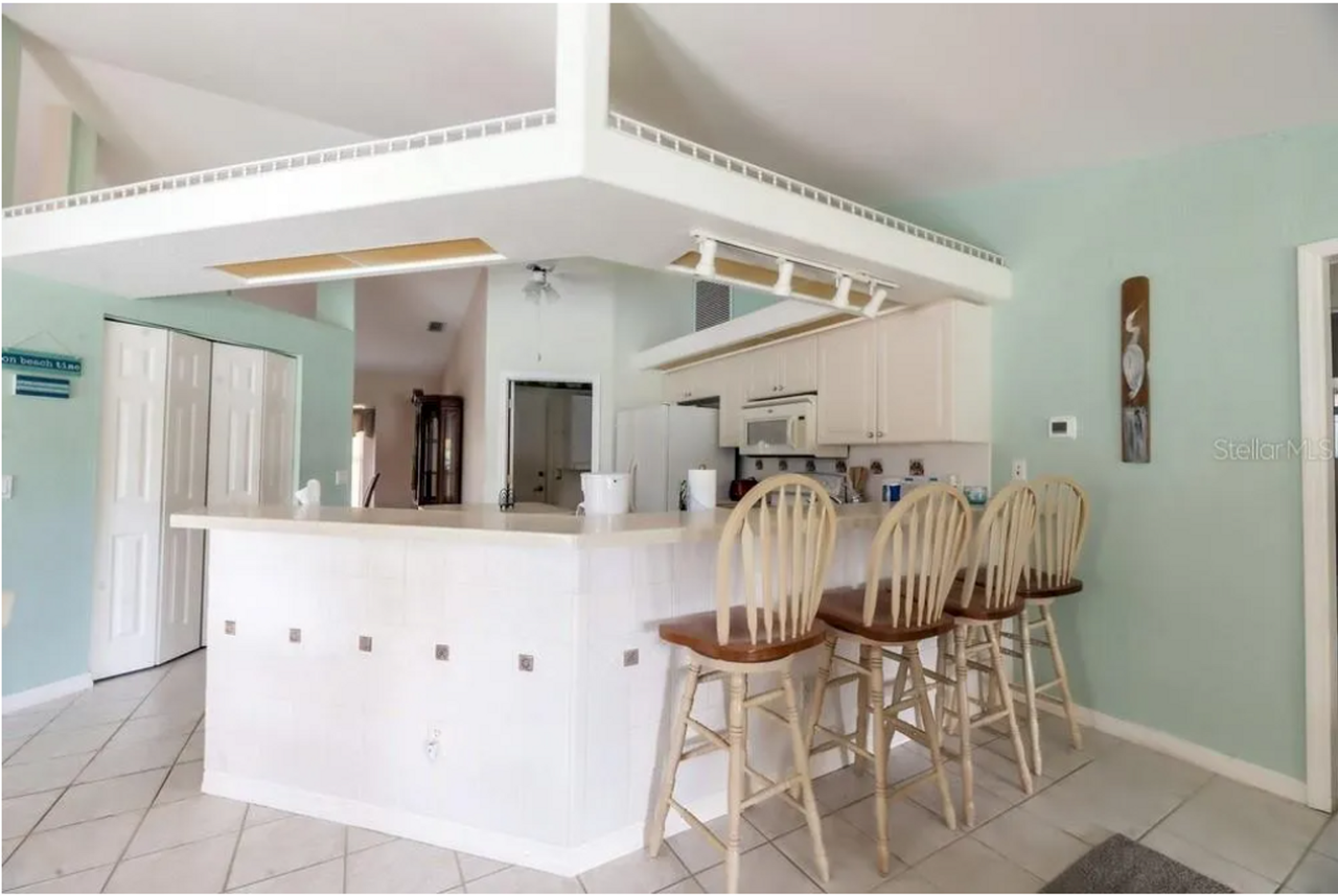 5873 Denison Drive - Photo 5 of 29