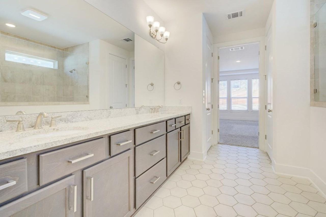 1845 Donetto Dr - Photo 7 of 16