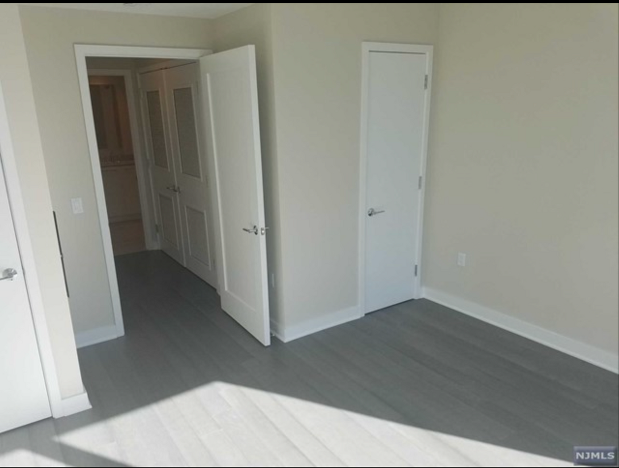 1200 Avenue At Port Imperial - Photo 4 of 11