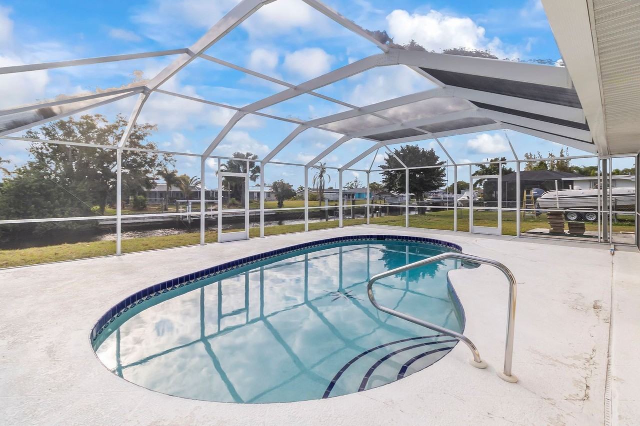 177 Dartmouth Dr Nw - Photo 2 of 33