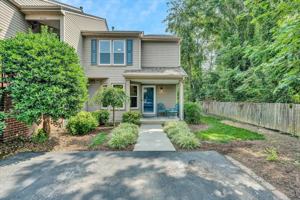 featured image of 4744 Oakcliff Dr