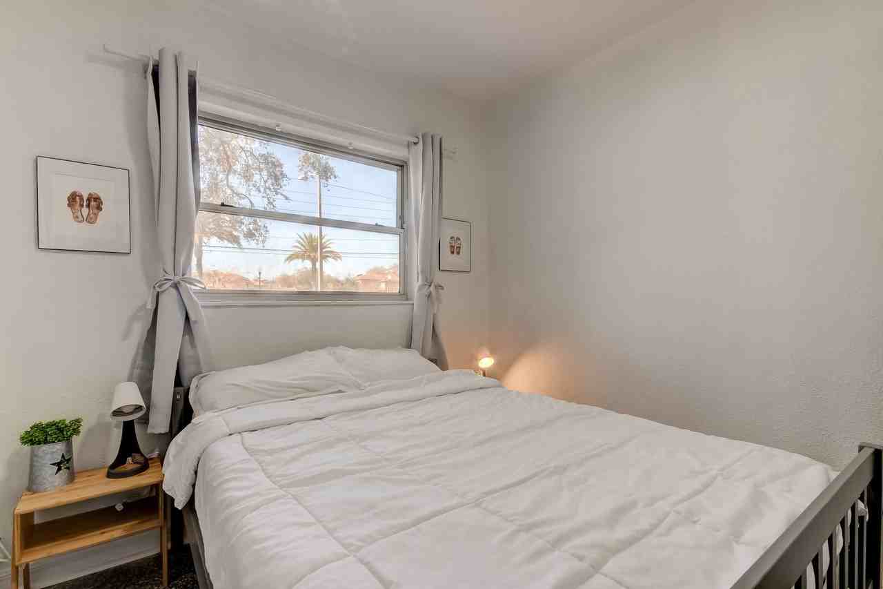4939 100th Way N - Photo 3 of 50