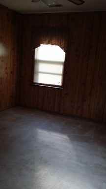 707 E Moore St - Photo 2 of 15