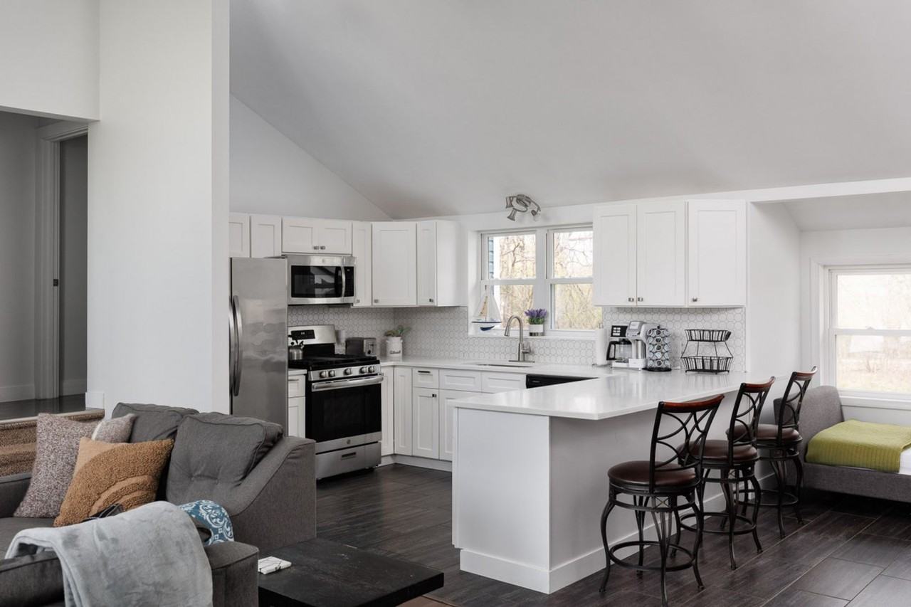 21854 Golf Dr - Photo 7 of 17