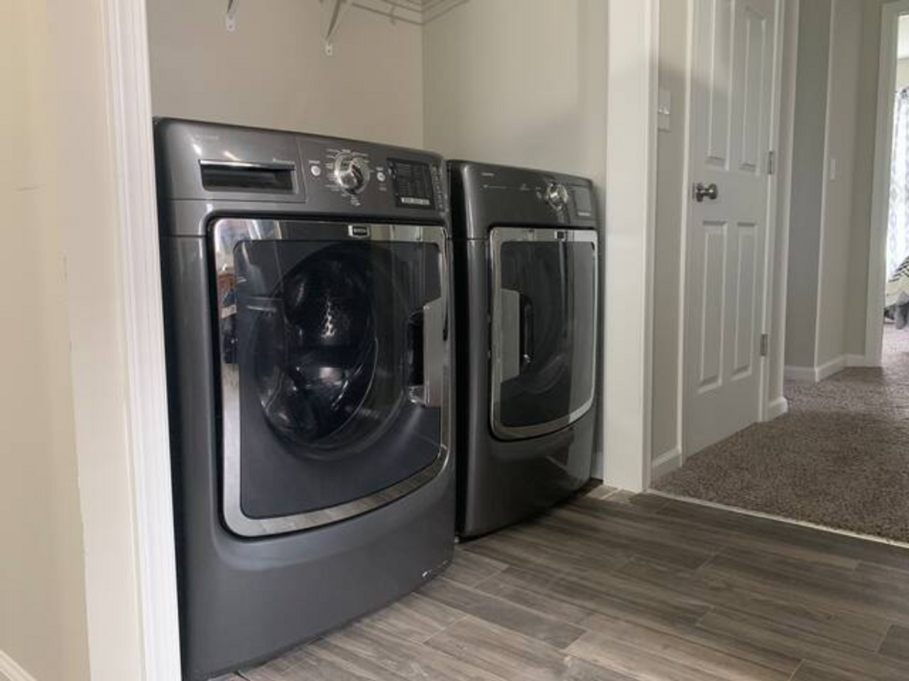 696 Diamond Loop - Photo 5 of 15