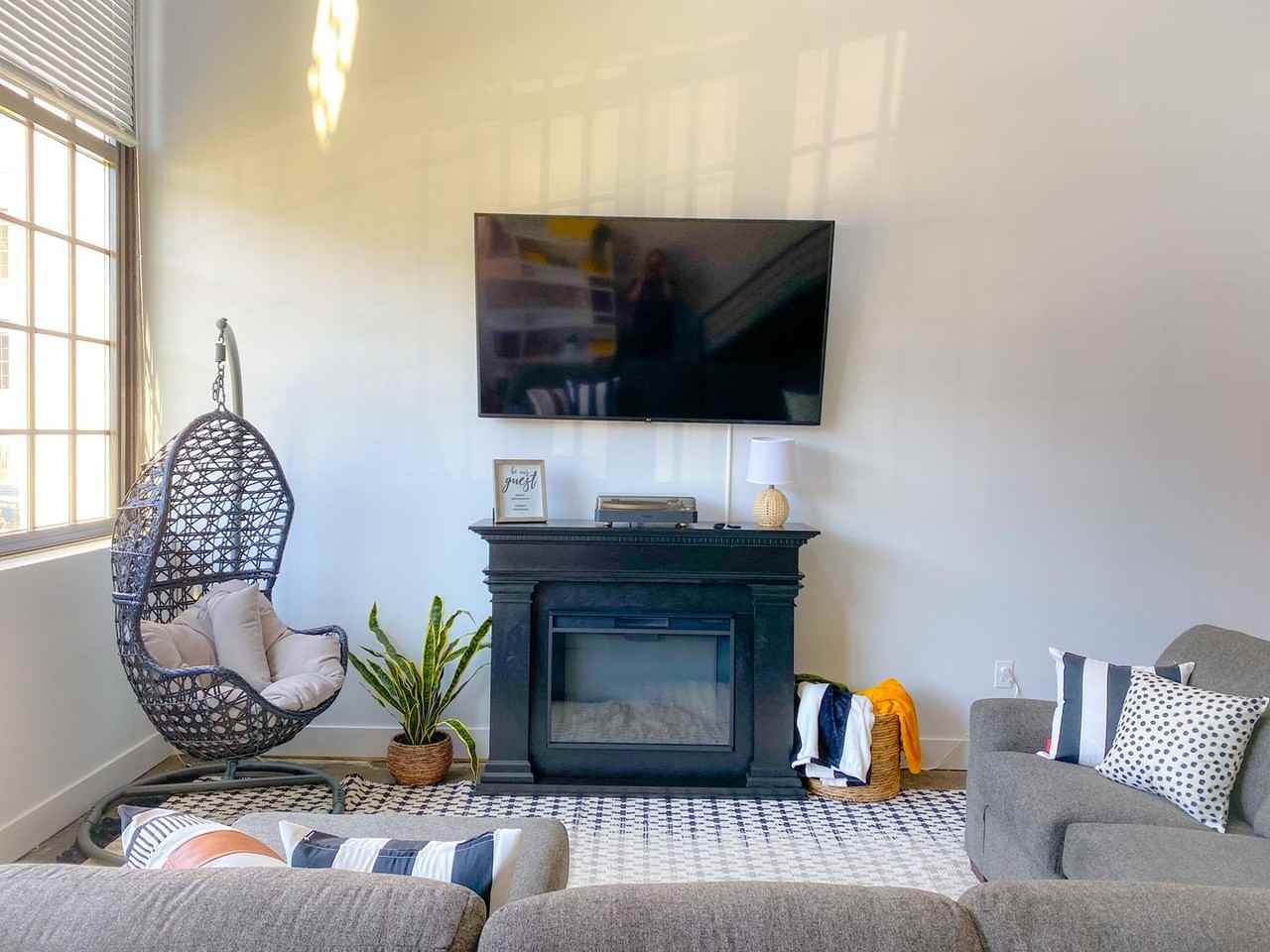 1409 Grandin Rd - Photo 5 of 23