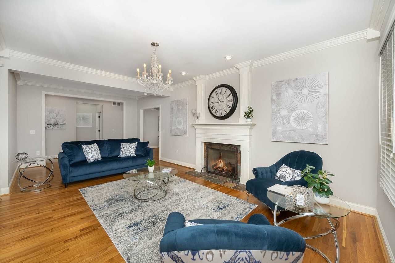 5755 Butler Warren Rd - Photo 7 of 47