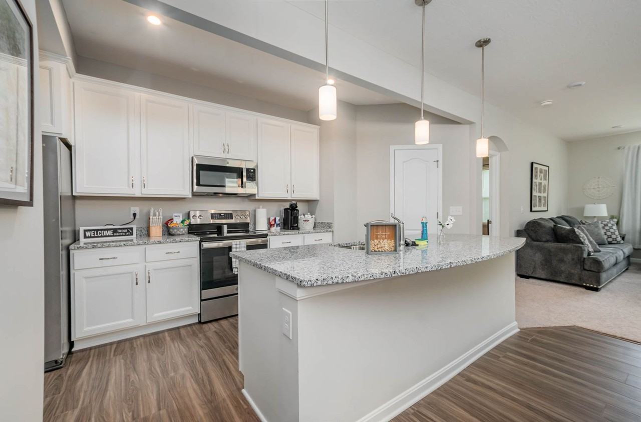 950 Southline Dr - Photo 4 of 24