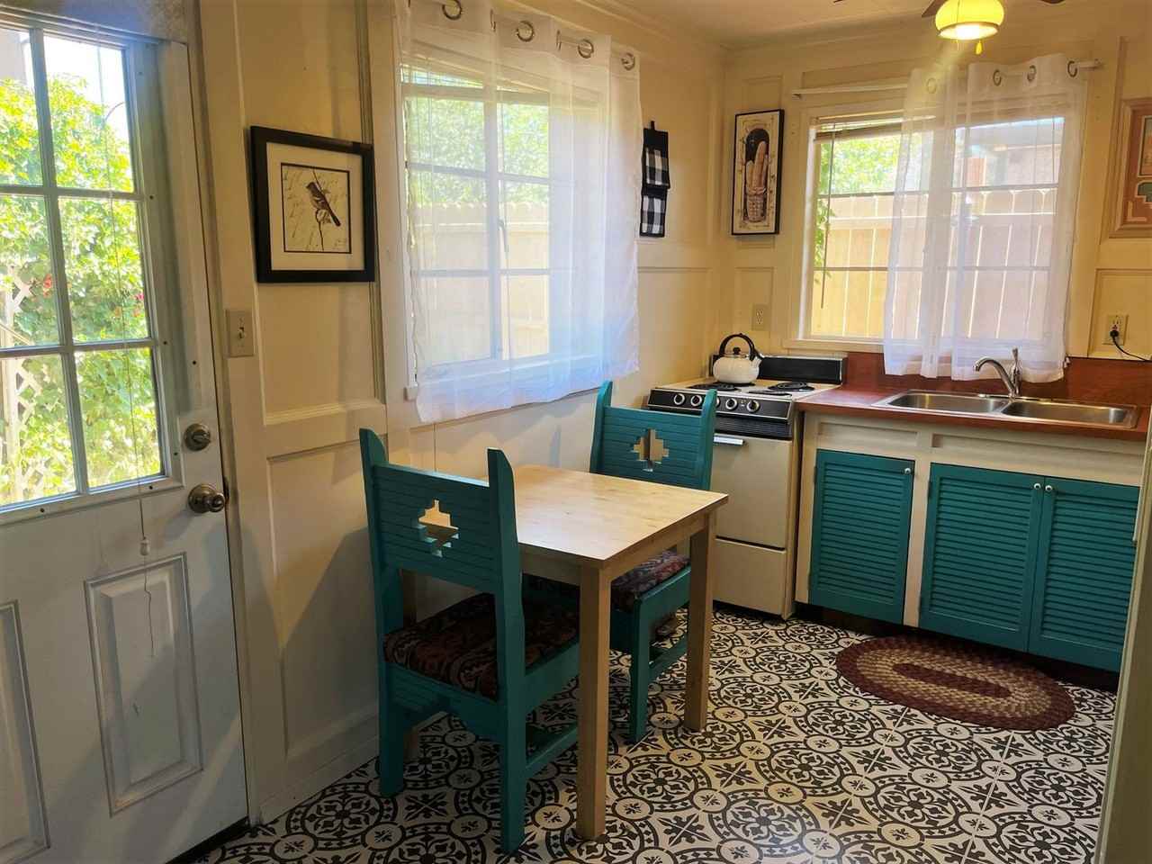 376 Cedar St #1 - Photo 5 of 12