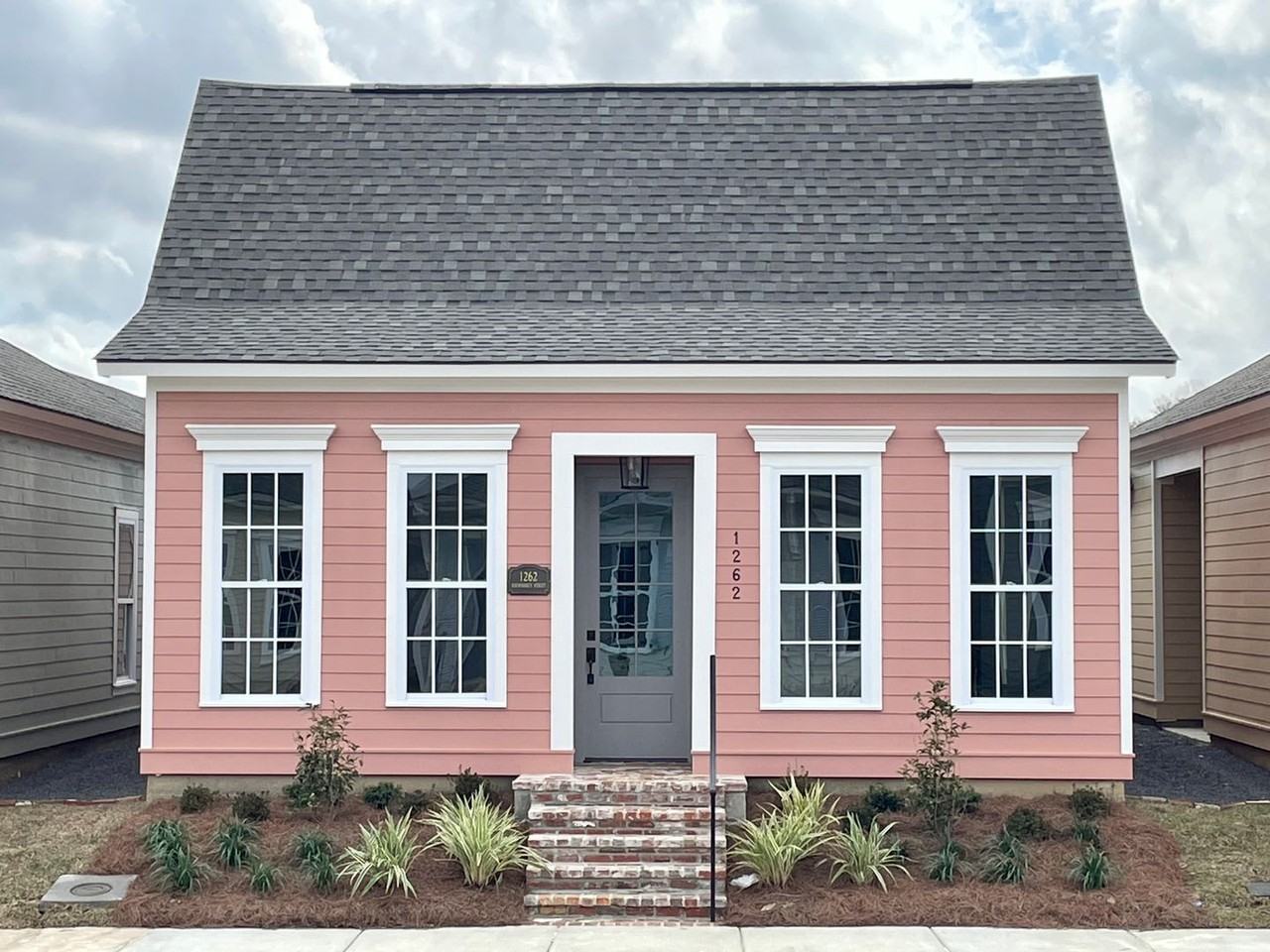 1262 Haymarket St - Photo 3 of 22