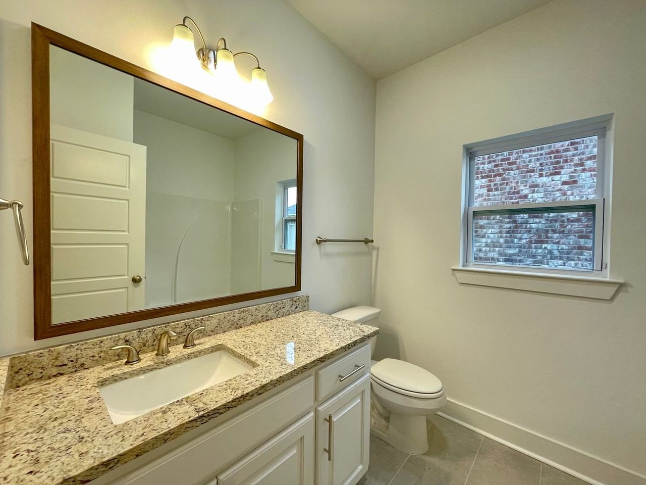 25279 Burlington Dr - Photo 6 of 14